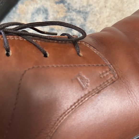 TOD’S Classic Brown Leather Men\'s Shoes Size 9